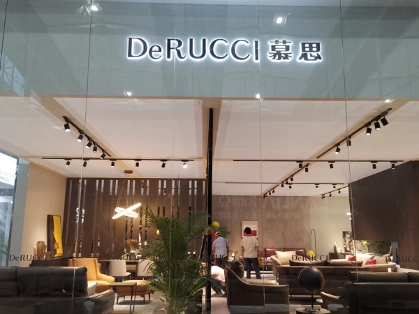 DeRUCCI